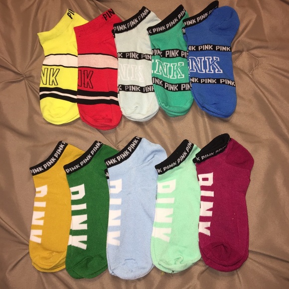 PINK Victoria's Secret Accessories - VS Pink No Show Socks